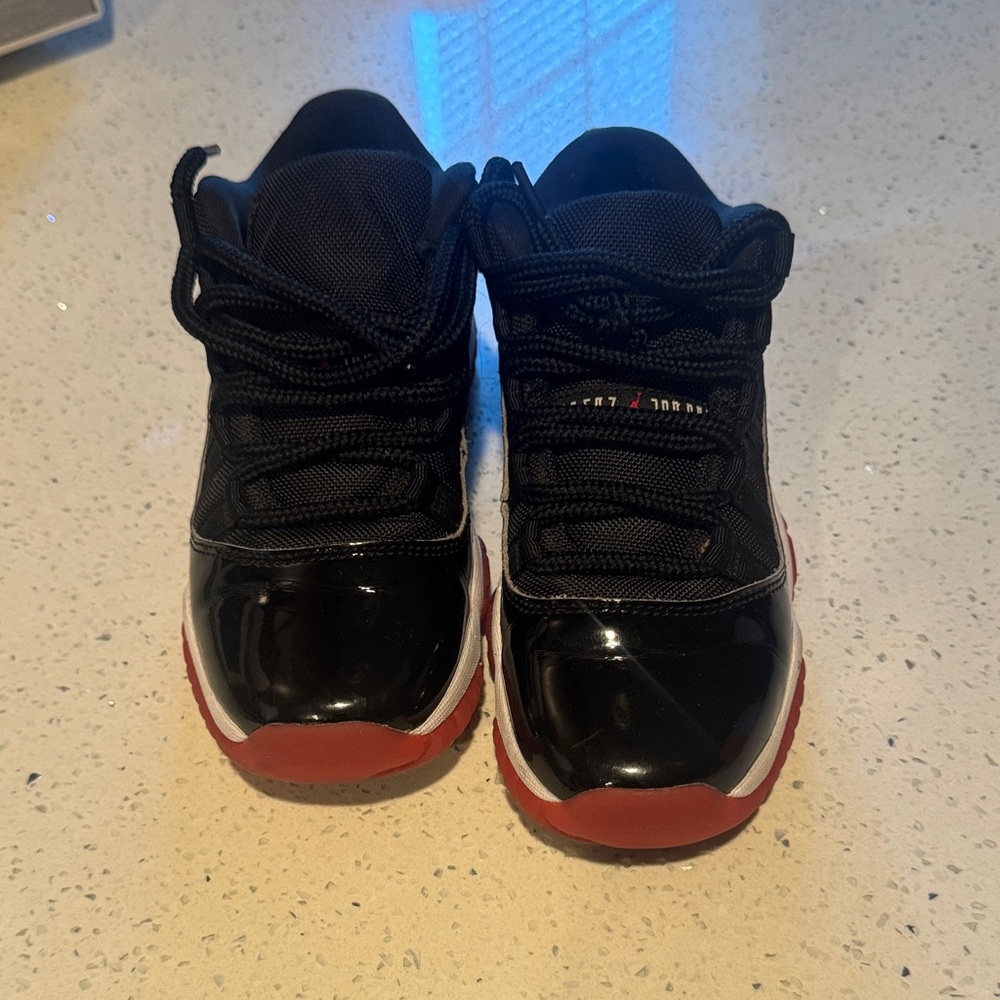 Jordan Kids Black and Red Sneakers